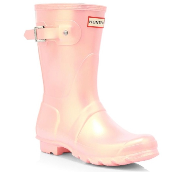 pink short rain boots